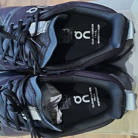 On Cloud Running Black Cloudsurfer Trail WP Shoes Men's 11.5 M New In Box